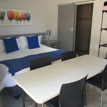 Lekker Rus Apartman Bloemfontein Kültér fotó