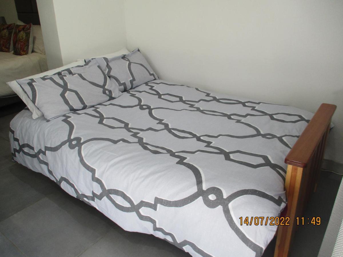 Lekker Rus Apartman Bloemfontein Kültér fotó
