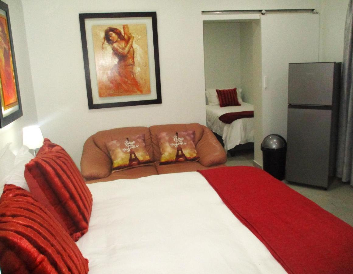 Lekker Rus Apartman Bloemfontein Kültér fotó