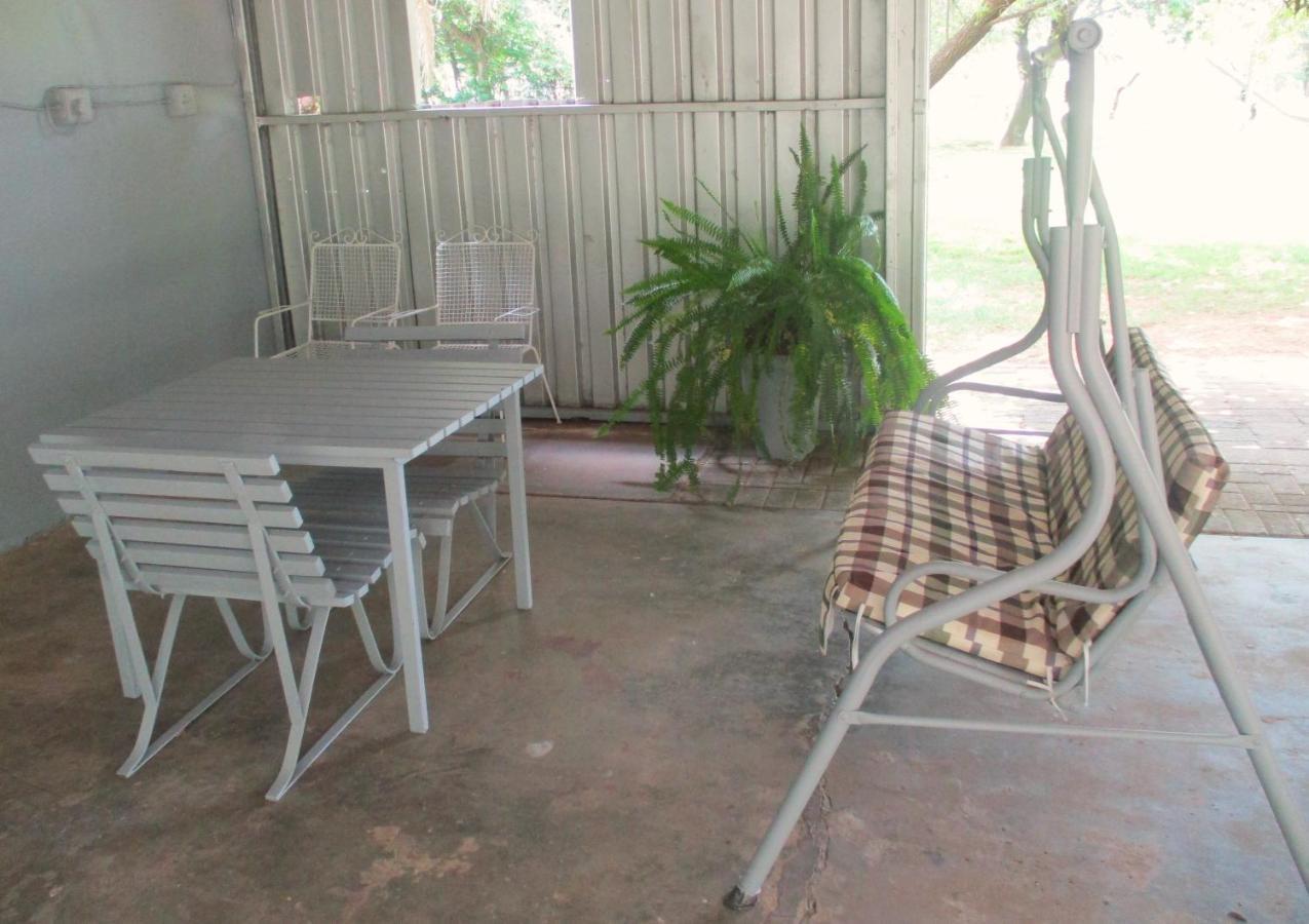 Lekker Rus Apartman Bloemfontein Kültér fotó